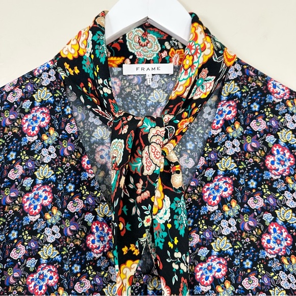 FRAME Open Scarf V-Neck Long-Sleeve Floral-Print Blouse - Picture 6 of 14